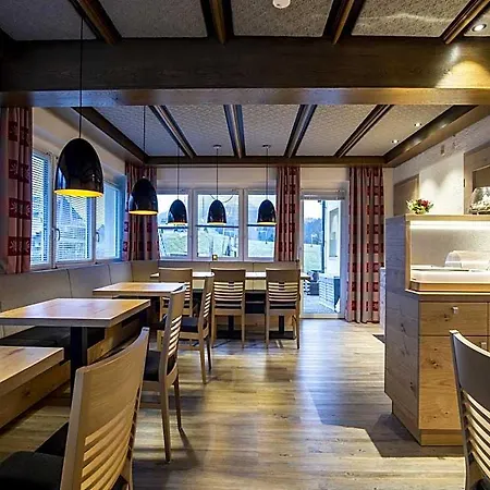Hotel Gaestehaus Boersch Riezlern