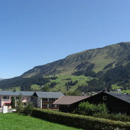 Gaestehaus Boersch Рицлерн