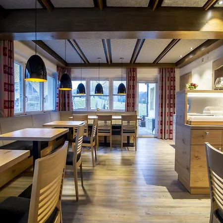 Gaestehaus Boersch Отель Рицлерн