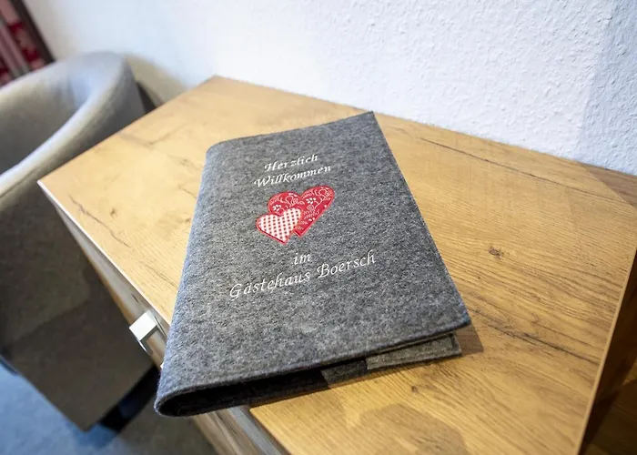 Gaestehaus Boersch Отель *